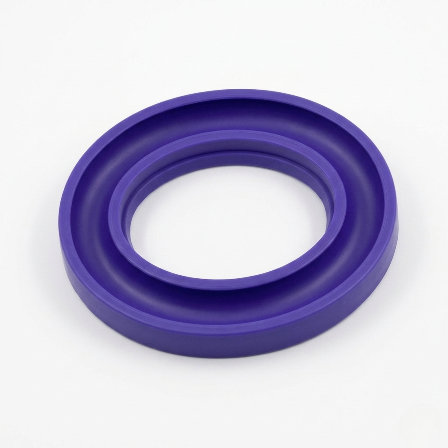 blue oval bobbin ring holder