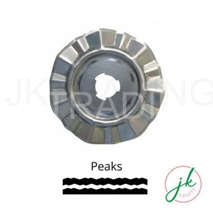 Peaks edge sewing rotary blade replacement head showing fine, crisp repeating serrations.